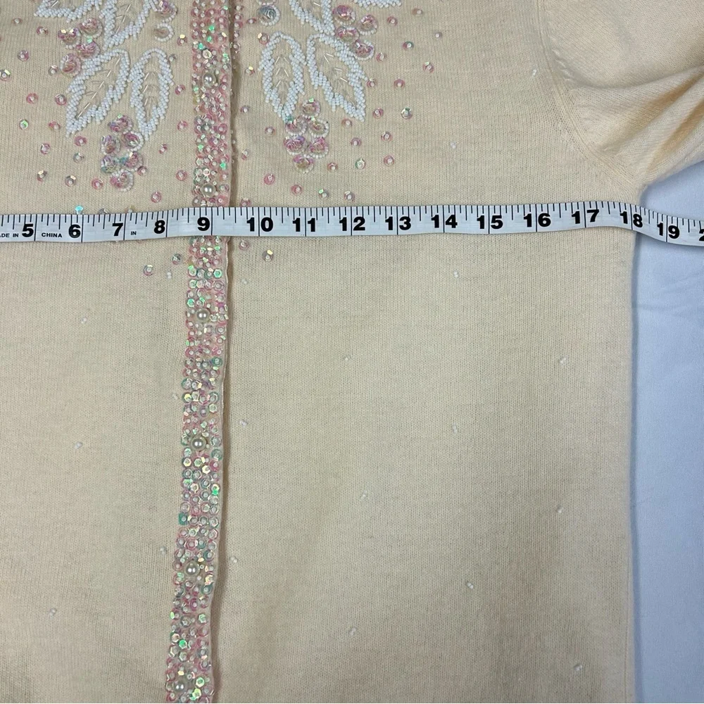 Vintage Wool Blend Cardigan Sweater Sequins Bead Embellished Ivory Grandmother - Picture 12 of 14